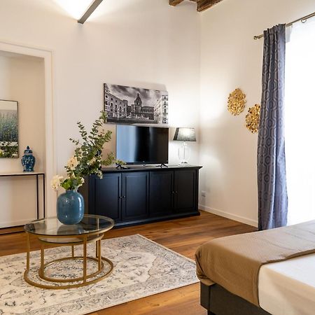 La Duca Suites & Apartments Palermo Exteriör bild