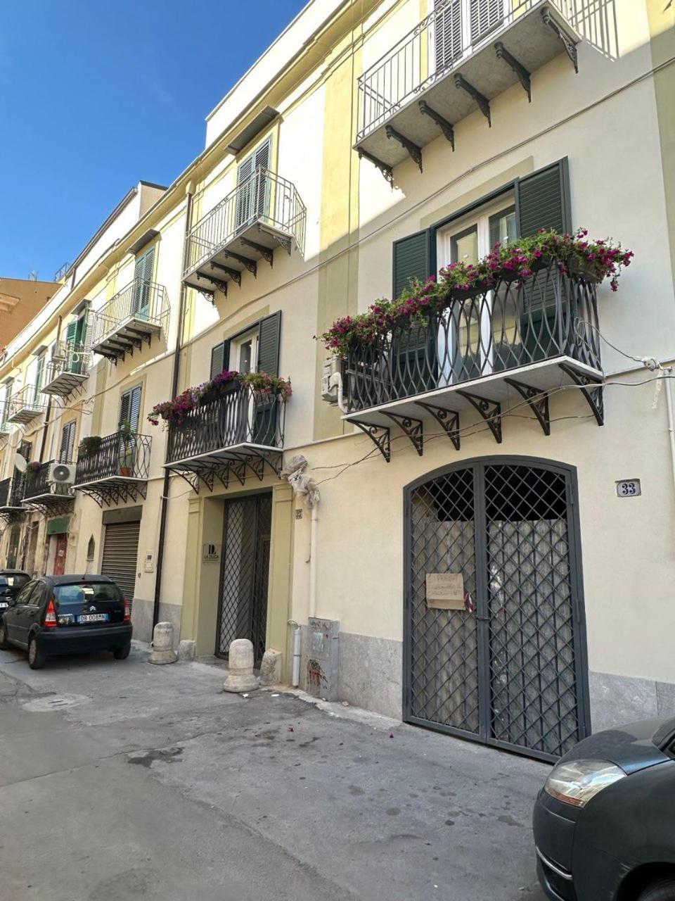 La Duca Suites & Apartments Palermo Exteriör bild