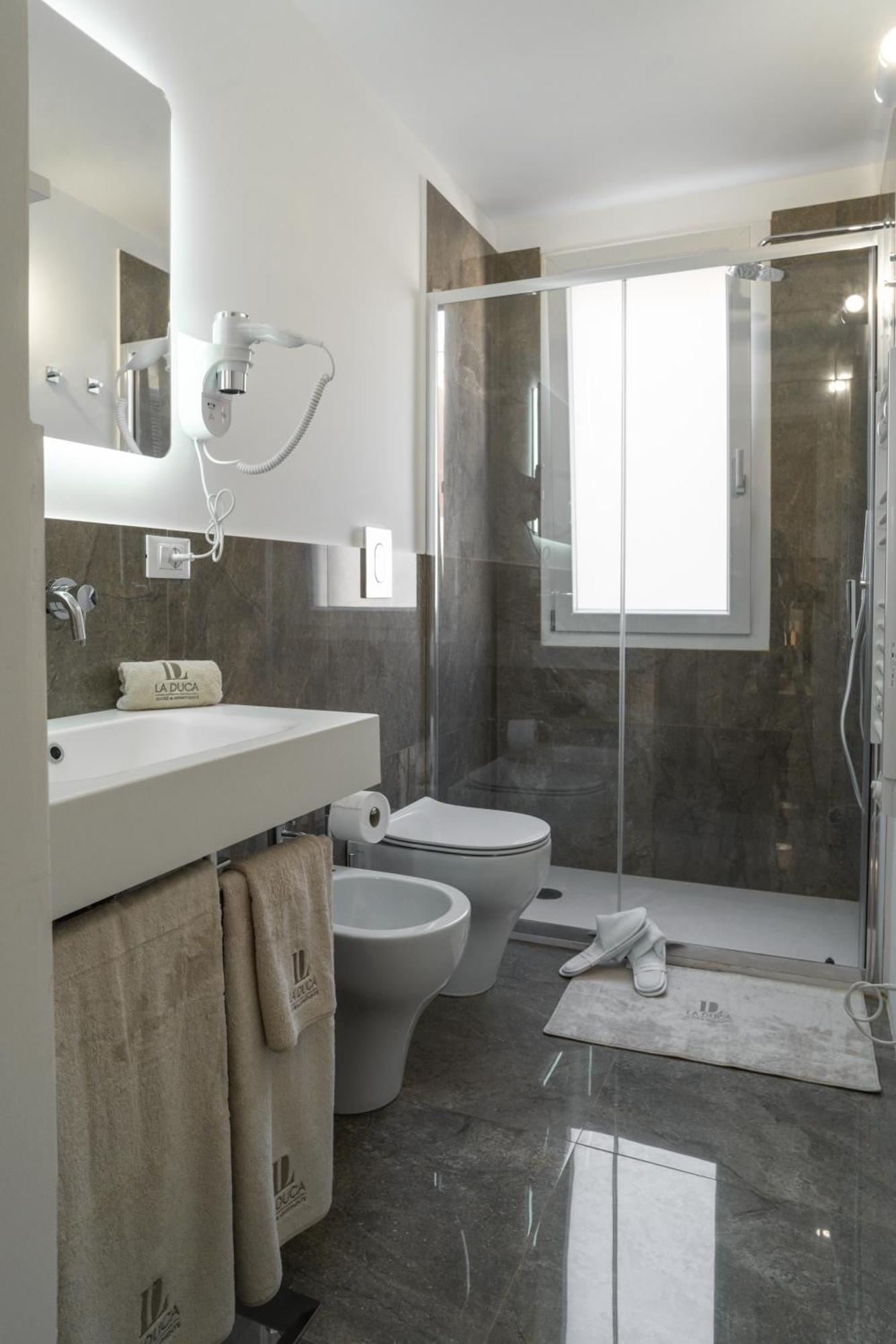 La Duca Suites & Apartments Palermo Exteriör bild