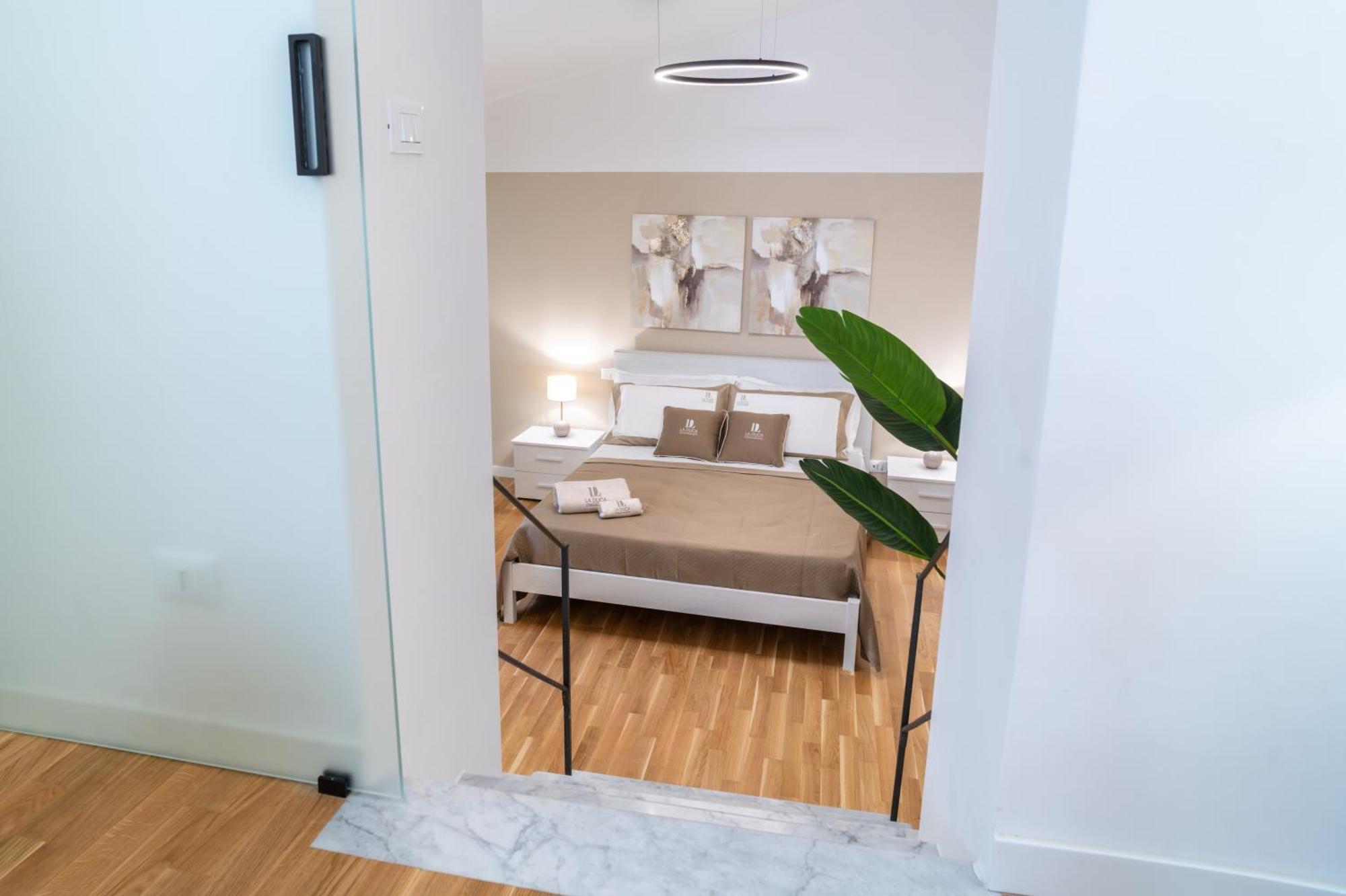 La Duca Suites & Apartments Palermo Exteriör bild