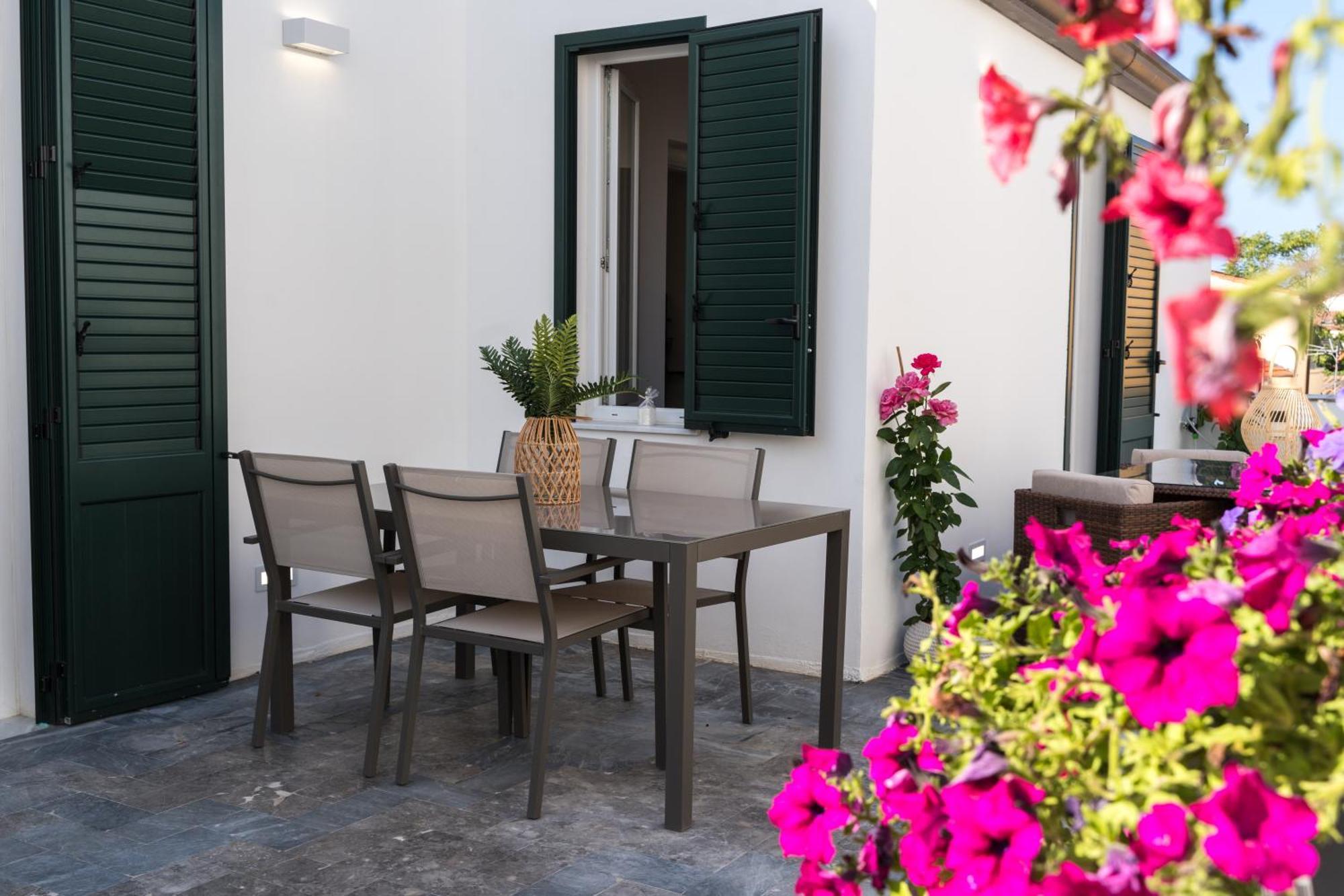 La Duca Suites & Apartments Palermo Exteriör bild